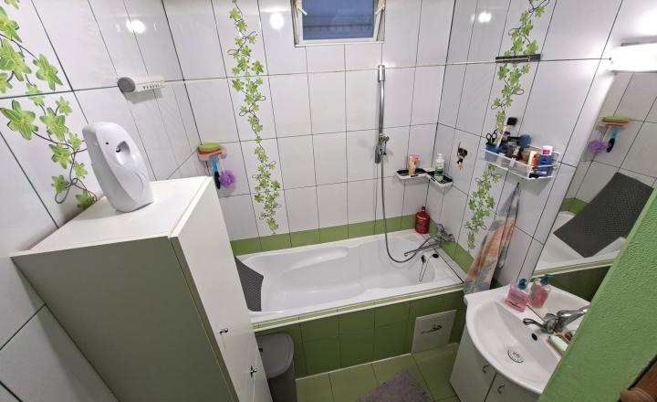 Moderný, zrekonštruovaný 2-izb. byt na ul. Hostinského v Rim. Sobote - fotografia 18