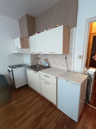 Ponúkame na predaj garsónku v centre Rimavskej Soboty - fotografia 3
