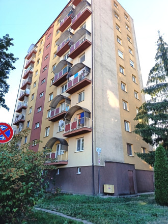 Na predaj 2- izb. byt v Rimavskej Sobote, blízko centra - fotografia 12