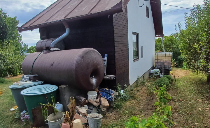 POZOR znížená cena o 3000 €- chatka v Rimavskej Sobote - Vinica - fotografia 2